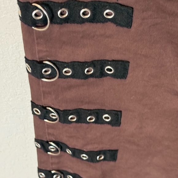 Hot Topic Social Collision Brown Contrast Grommet Strap Flare Pants Size 7 - Picture 11 of 12